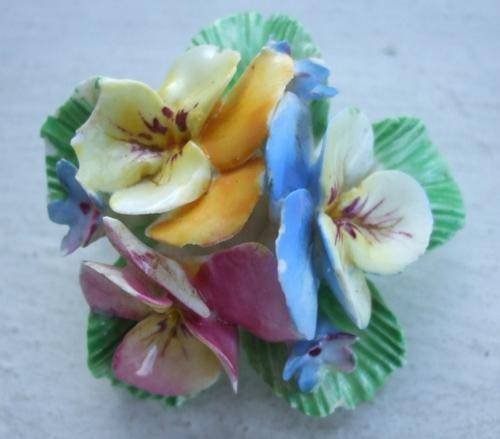 @ BEAUTIFUL PANSY FLORAL POSY BROOCH, MADE IN ENGLAND @